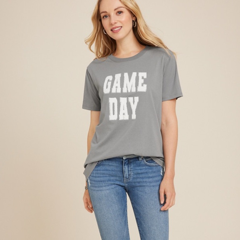Maurices Game Day Embossed Tee xl